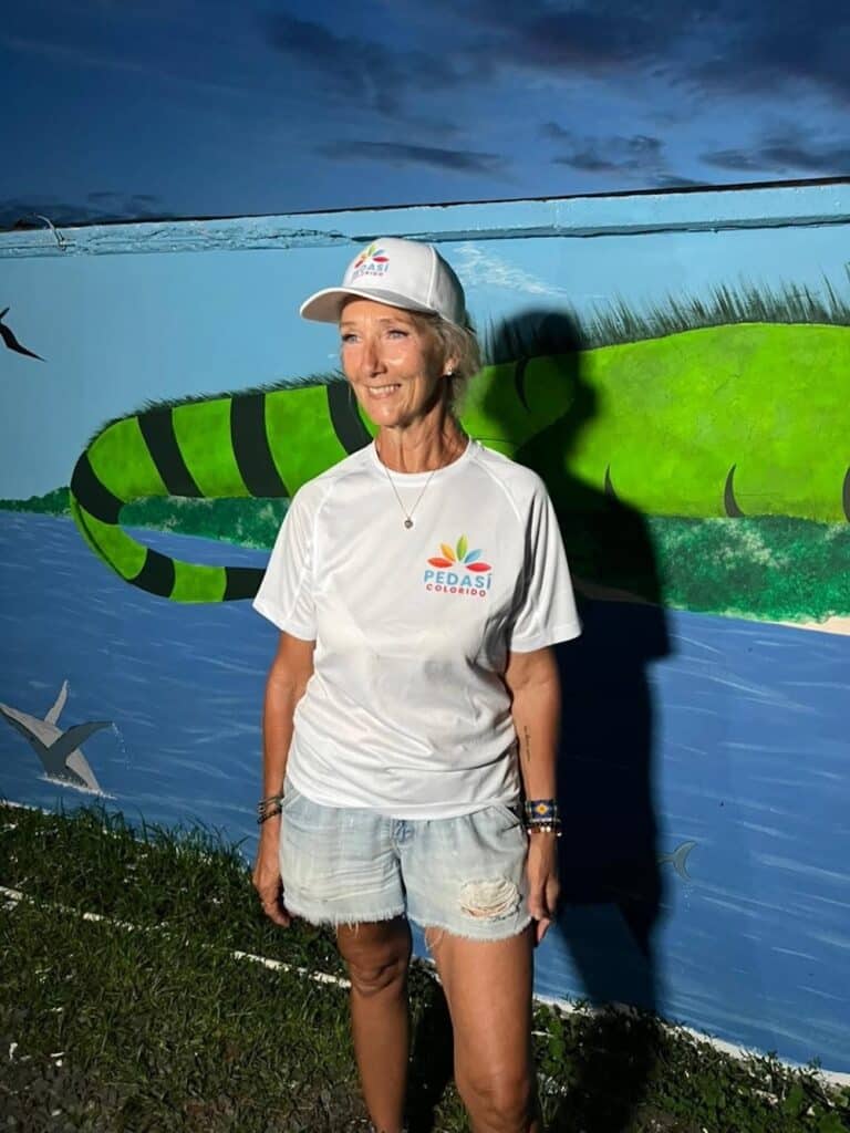 ruta de murales murals pedasi colorido arte iguana paula english Pedasi Mural Route: a way to Explore the Town