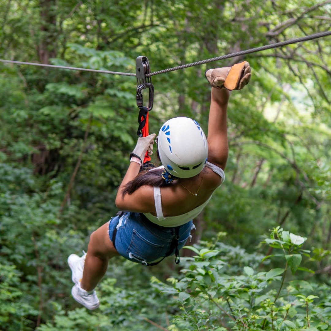 playa venao canas canopy zipline panama 2 Cañas Canopy Zipline from Playa Venao Cañas Canopy Zipline from Playa Venao - Image 8